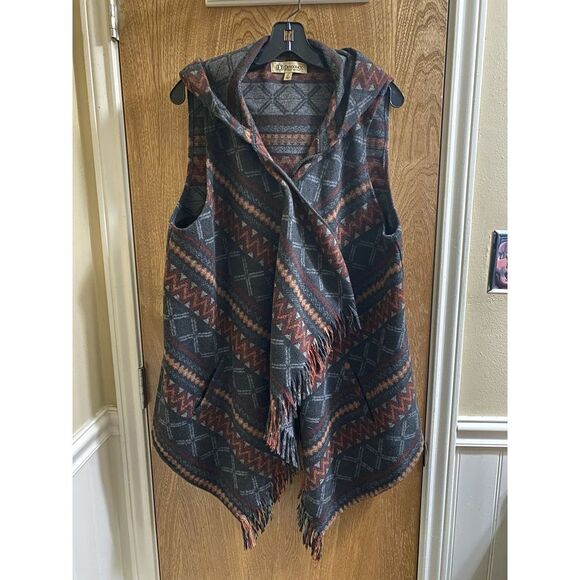 DEMOCRACY Gray Boho Western Pattern 1-Button Wrap Fringe Hooded Vest Sz L - Picture 1 of 12